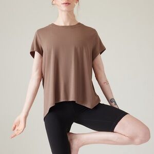 Womens Athleta With Ease Tee Shirt